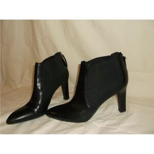 Franco Sarto Viceroy Black Genuine Leather Elastic Trim Ankle Boots Booties 9.5